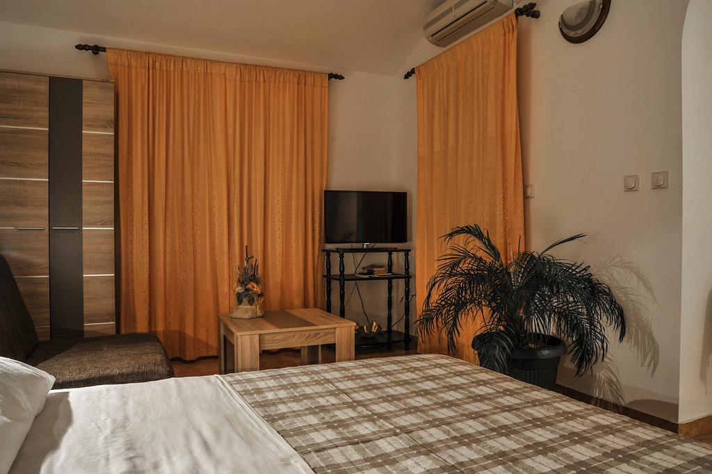 Huter Apartments Herceg Novi Kültér fotó